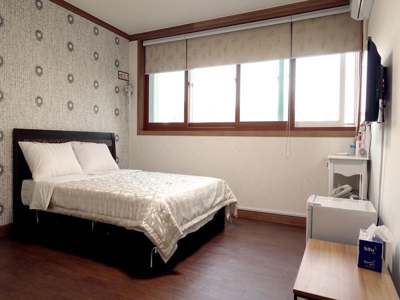 Happy Memory Hotel Jeonju Ngoại thất bức ảnh