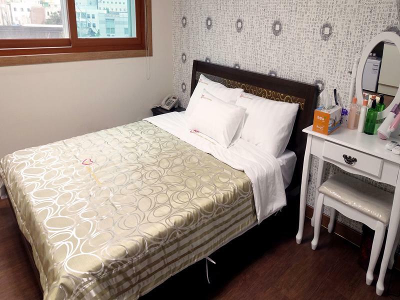 Happy Memory Hotel Jeonju Ngoại thất bức ảnh